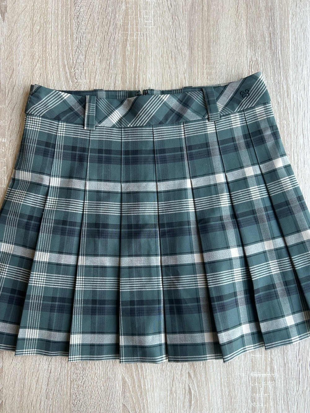 Sunday Best Aritzia Pleated Green Plaid Mini Skirt 4